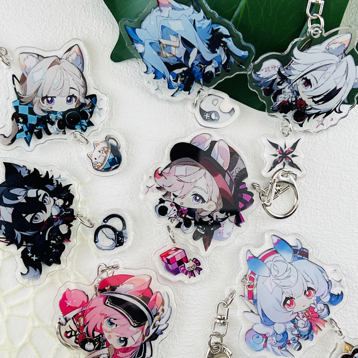 2/12pcs, Anime Game Acrylic Keychain, Cute and Fashionable Backpack Key Accessories for Student Girls